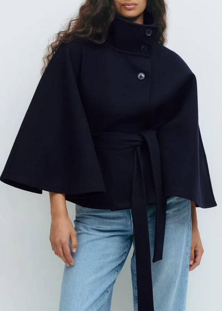 Abrigo Amirah con Cuello Alto